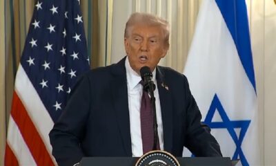 Trump berdiri di podium White House, pidato soal Israel dan Gaza